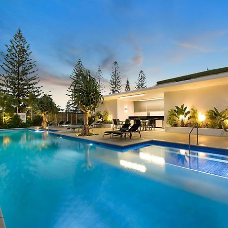 Ocean Pacific Resort - Official Бродбич Экстерьер фото